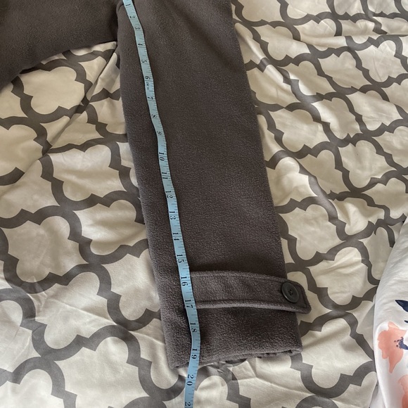 Forever 21 Gray Pea Coat Size Large - Picture 11 of 12